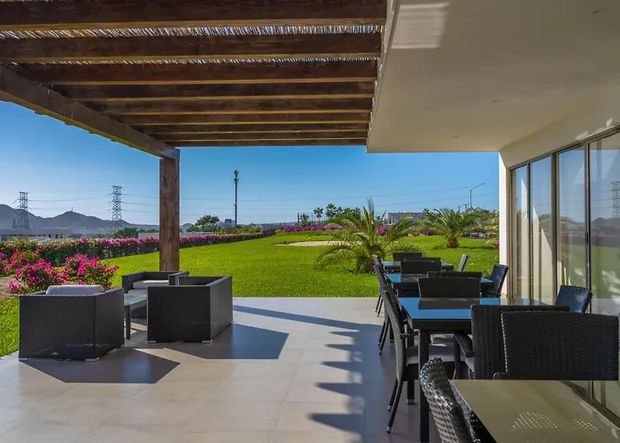 Apartamento Luxury With Ocean View, Balcony, And Pool Cabo San Lucas