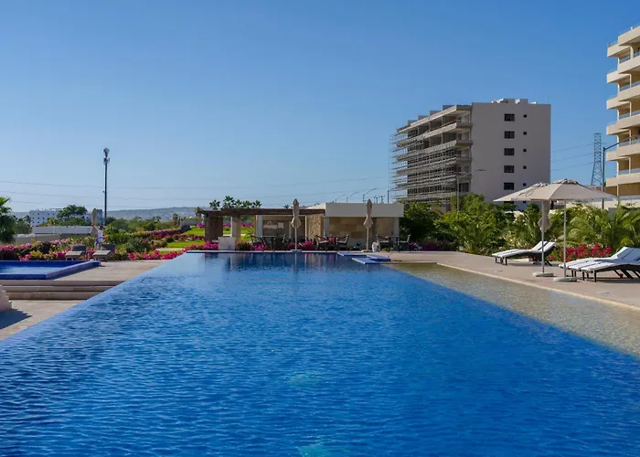 Luxury With Ocean View, Balcony, And Pool * Cabo San Lucas