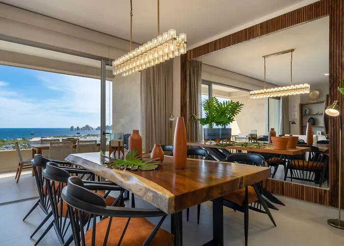 Luxury With Ocean View, Balcony, And Pool Apartamento