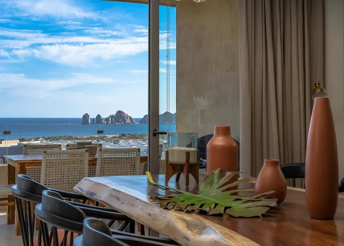 Apartamento Luxury With Ocean View, Balcony, And Pool Cabo San Lucas