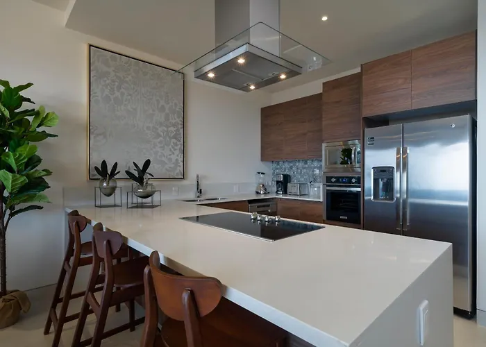 Apartamento Luxury With Ocean View, Balcony, And Pool *